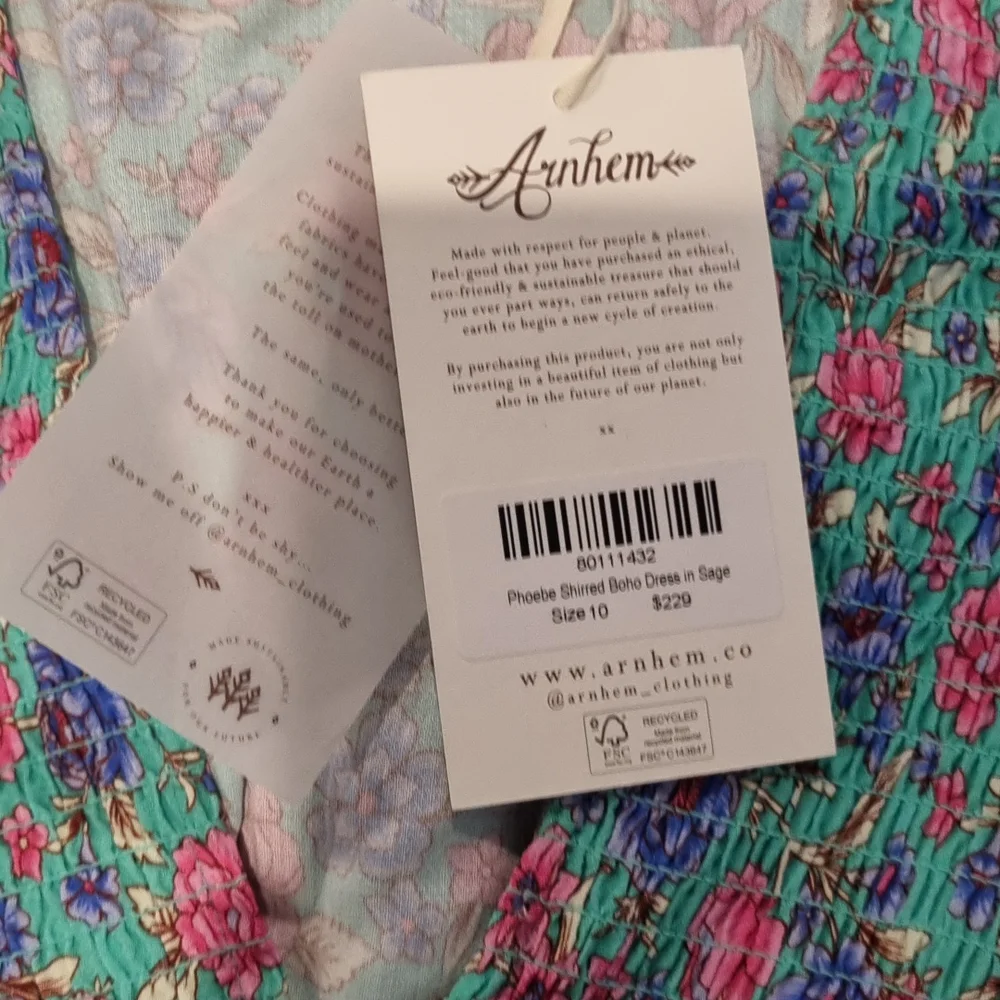 Arnhem Phoebe shirred boho dress in sage NWT size 10 - Picture 7 of 9